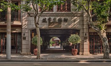 Capella Shanghai, Jian Ye Li