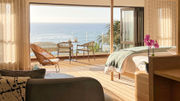Sala Beach House offers uninterrupted ocean views and a genuine sense of calm, just steps from Salt Rock’s shoreline.